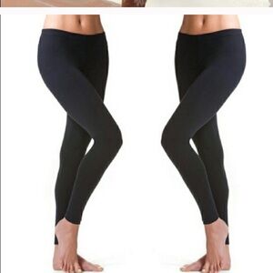 Boutique Fleece lined leggings. More colors.